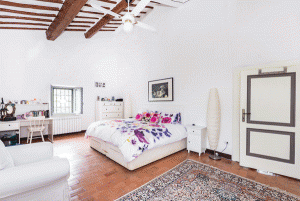 master bedroom villa palombaraumbria